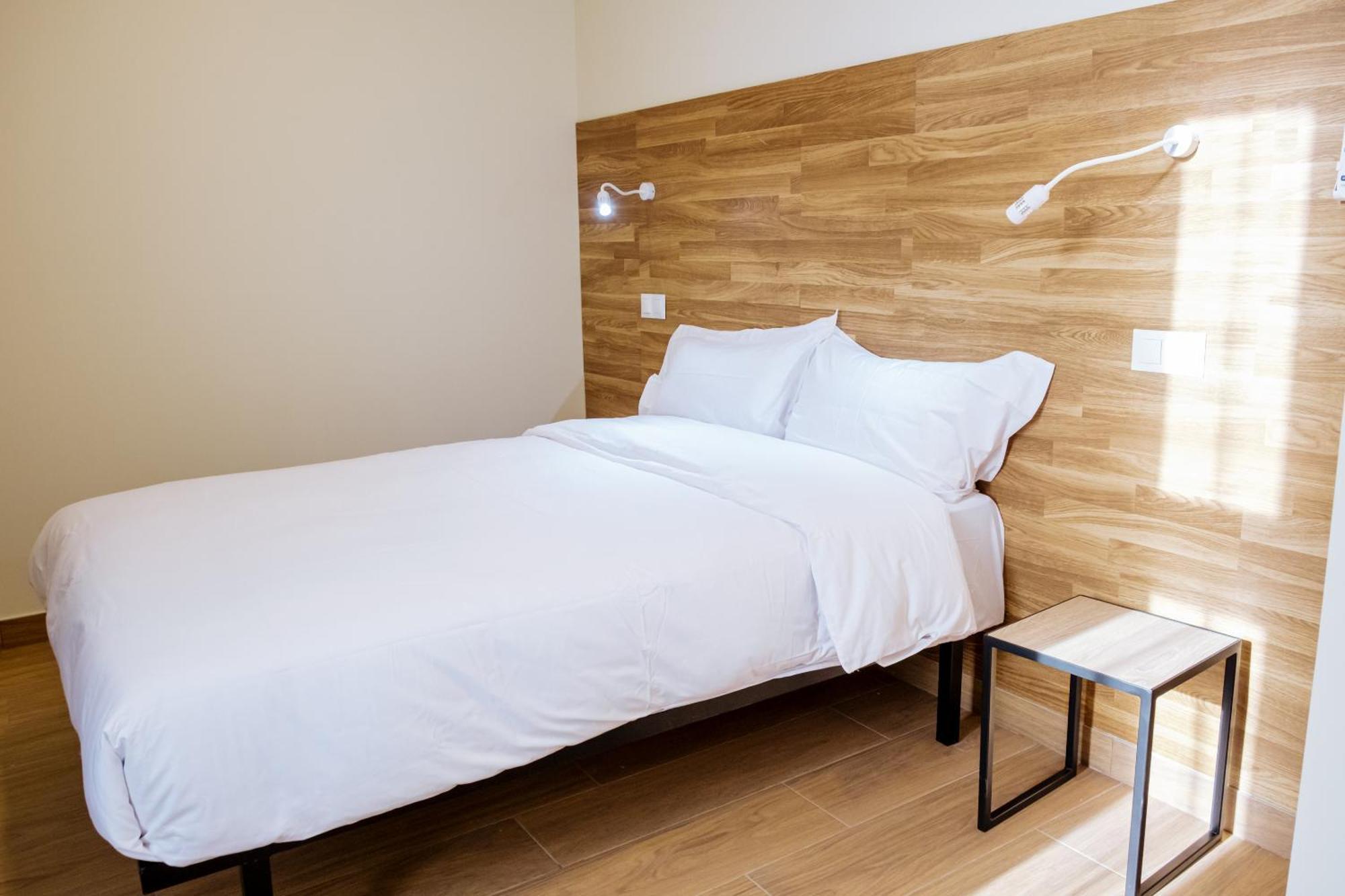 Apartahotel Golden Alcala Alcalá de Henares Екстериор снимка