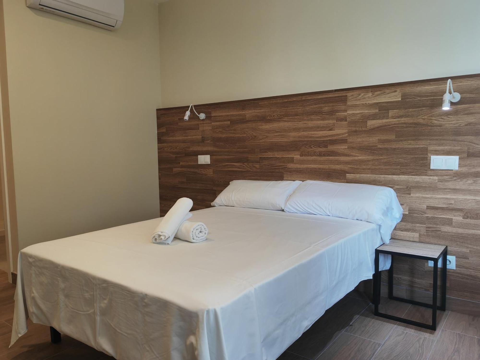 Apartahotel Golden Alcala Alcalá de Henares Екстериор снимка